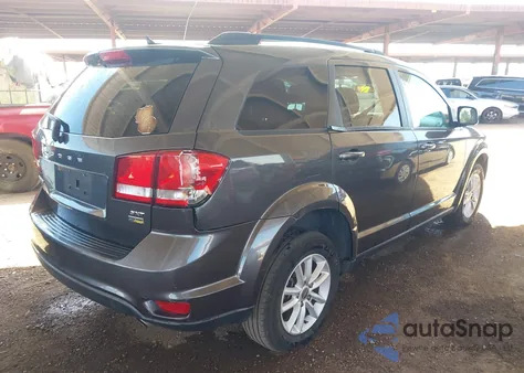 2016 Dodge Journey Sxt z USA, uszkodzony, nr VIN 3C4PDCBG8GT193901